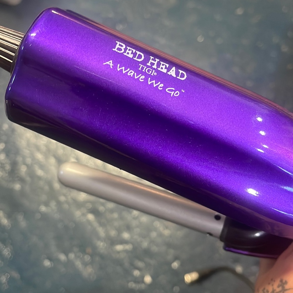 A-Wave-We-Go Adjustable Ceramic Hair Waver waving iron